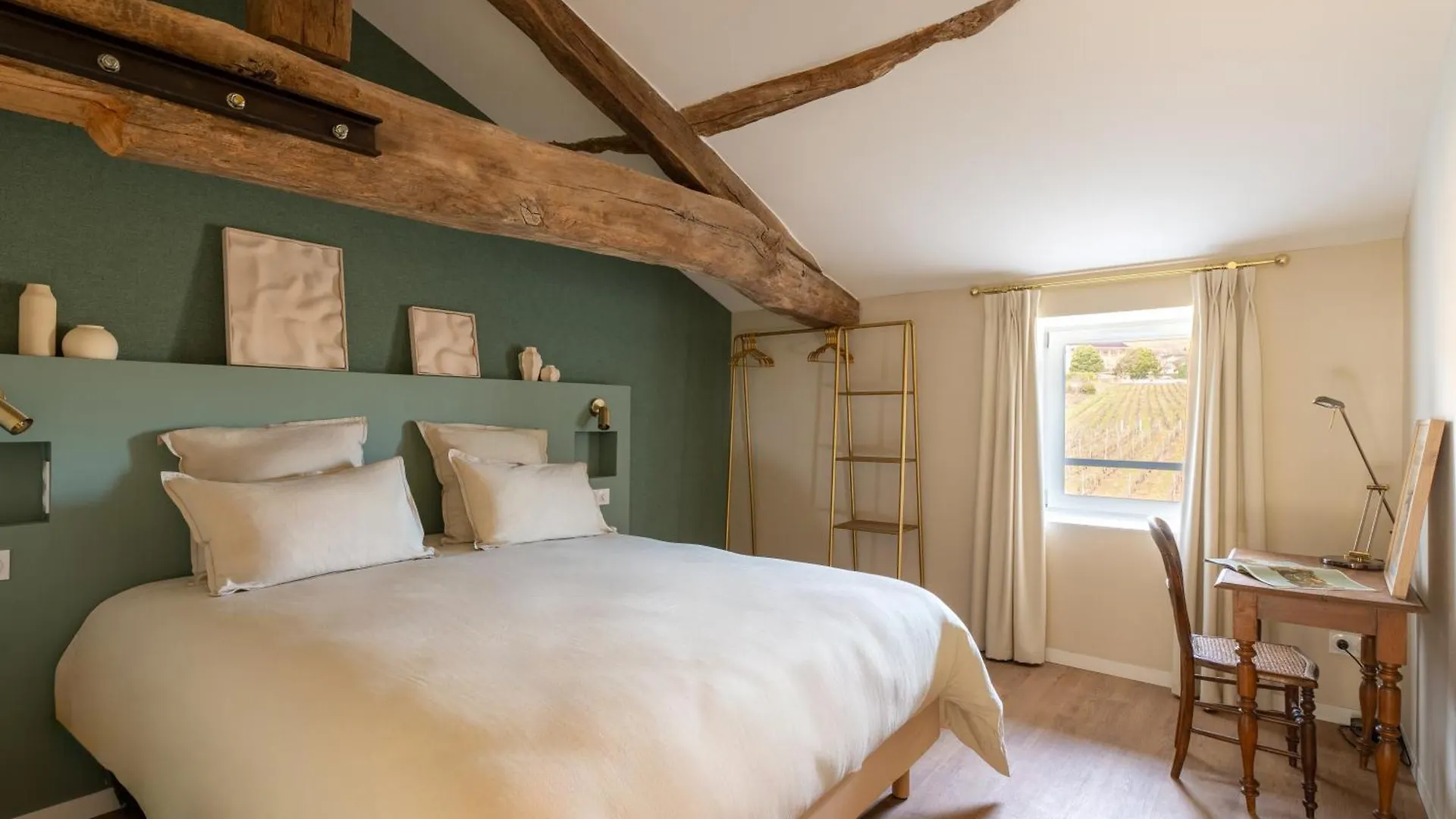 Le Pavillon Des Capitans Hotel Julienas 0*,  France